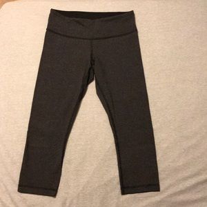 Lululemon cropped wunder under leggings